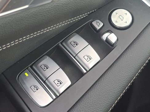 Used 2021 BMW X7 xDrive40i w/ Luxury Seating Package AWD/4WD image 29