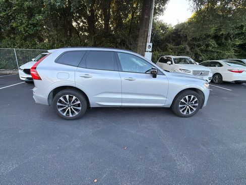 Used 2024 Volvo XC60 B5 Core w/ Protection Package Premier AWD/4WD image 19