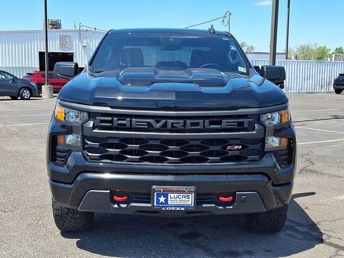 Used 2024 Chevrolet Silverado 1500 Custom Trail Boss AWD/4WD image 4