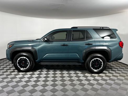 Certified 2026 Toyota 4Runner TRD Off-Road Premium image 8