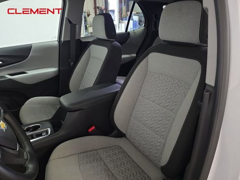 Used 2023 Chevrolet Equinox LT w/ Driver Convenience Package image 25