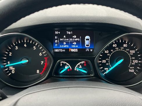 Used 2019 Ford Escape SEL image 27