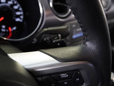 Used 2015 Ford Mustang EcoBoost image 18