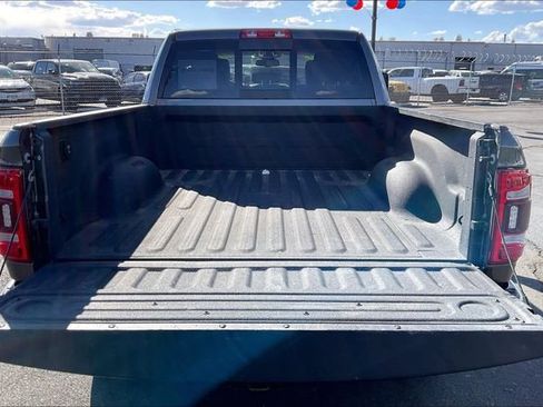 Used 2023 RAM 2500 Laramie AWD/4WD image 30