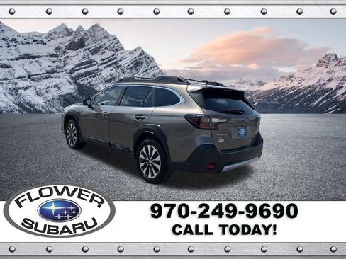 Used 2023 Subaru Outback Limited AWD/4WD image 5