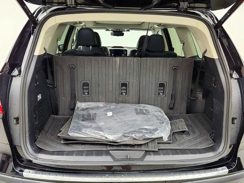 Used 2023 Subaru Ascent Touring AWD/4WD image 23