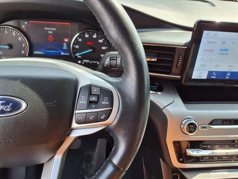 Used 2023 Ford Explorer XLT w/ Equipment Group 202A image 22