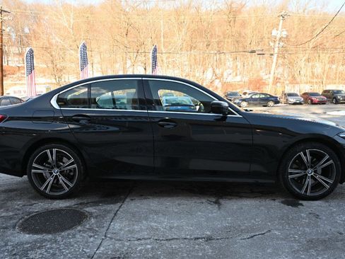 Used 2024 BMW 330i xDrive Sedan w/ Premium Package image 8