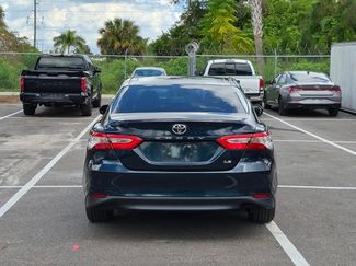 Used 2018 Toyota Camry LE FWD video 3
