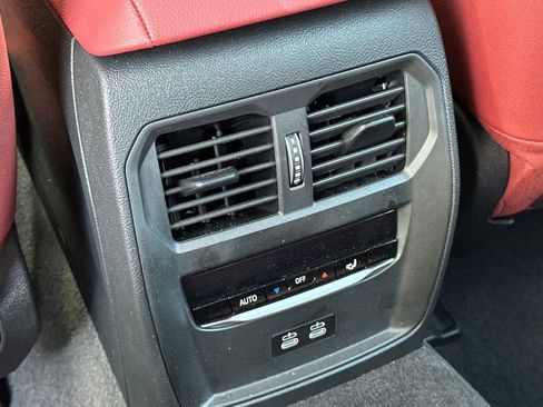 Used 2025 BMW i4 eDrive40 w/ M Sport Package image 13