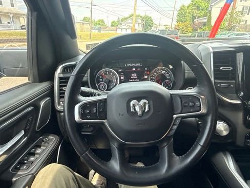 Used 2022 RAM 1500 Laramie AWD/4WD image 13