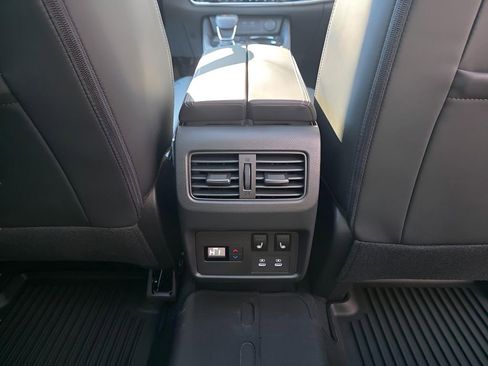 New 2026 Nissan Rogue Platinum w/ Platinum Premium Package image 11