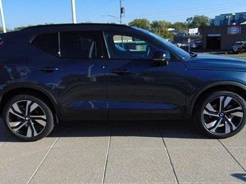 New 2026 Volvo XC40 B5 Ultra w/ Climate Package AWD/4WD image 7