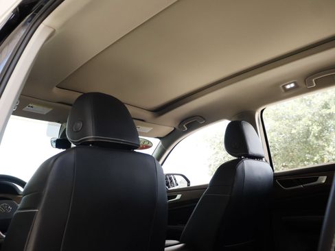 Certified 2026 Volkswagen Atlas SE FWD image 26