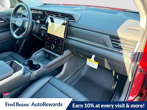 New 2026 GMC Terrain Denali w/ LPO, Floor Liner Package image 28