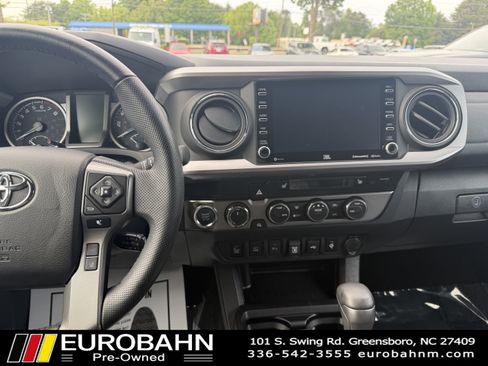 Used 2023 Toyota Tacoma Limited w/ Nightshade Package AWD/4WD image 17