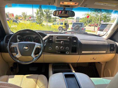 Used 2009 Chevrolet Silverado 1500 LT w/ Max Trailering Pack AWD/4WD image 14