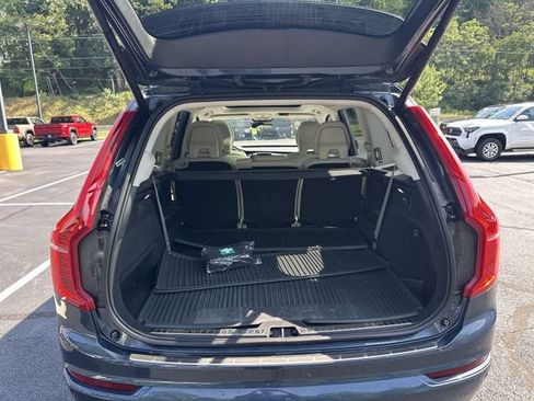 Used 2023 Volvo XC90 B6 Core w/ Protection Package Premier AWD/4WD image 24