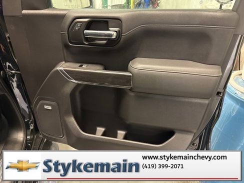 Used 2020 Chevrolet Silverado 1500 LTZ w/ LTZ Plus Package image 26