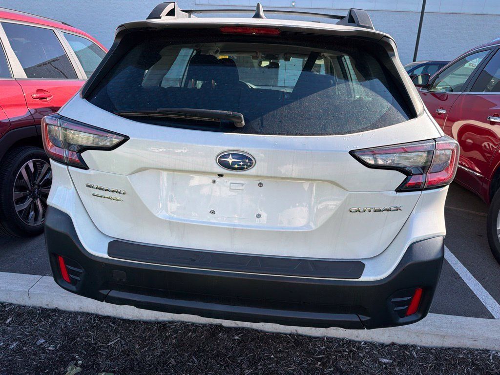 Used 2022 Subaru Outback AWD/4WD image 13
