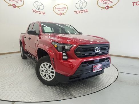 Certified 2026 Toyota Tacoma SR AWD/4WD image 1