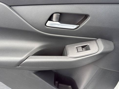 New 2026 Nissan Sentra SV w/ SV Convenience Package FWD image 10