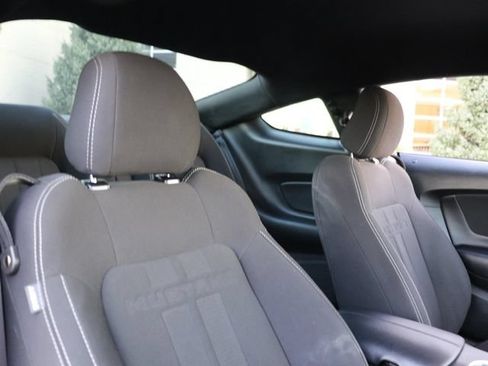 Used 2020 Ford Mustang GT RWD image 10
