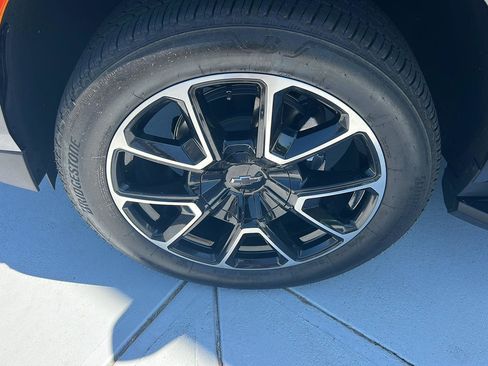 Used 2024 Chevrolet Tahoe RST w/ Luxury Package image 42