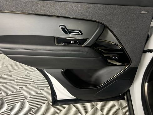 Used 2024 Land Rover Range Rover Sport Dynamic SE AWD/4WD image 24