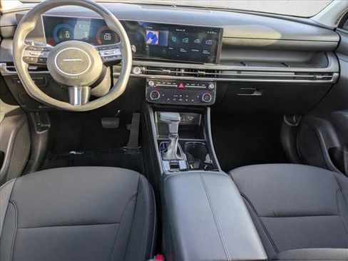 Certified 2025 Hyundai Tucson SEL image 13