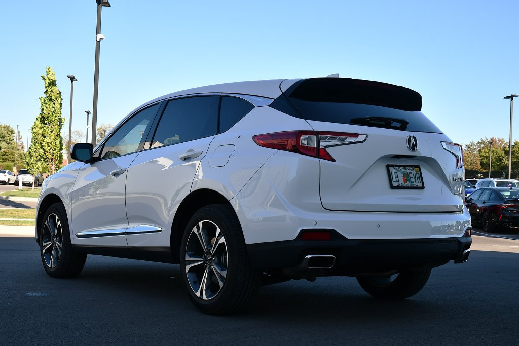 Used 2025 Acura RDX w/ Technology Package AWD/4WD image 5