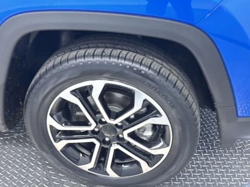 Used 2022 Jeep Compass Limited image 10