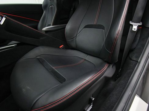 Used 2023 Ferrari Roma Nero Daytona image 58