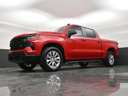 Used 2022 Chevrolet Silverado 1500 Custom w/ LPO, Dark Essentials Package RWD image 20