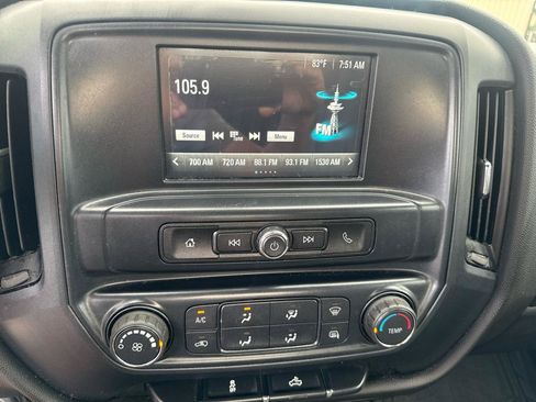 Used 2018 Chevrolet Silverado 1500 LS RWD image 10