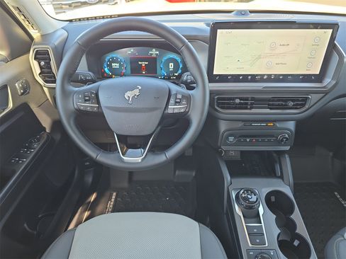 New 2025 Ford Bronco Sport Badlands w/ Sasquatch Badlands Package image 9