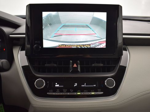Used 2026 Toyota Corolla Cross L FWD image 15