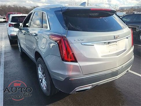 Used 2023 Cadillac XT5 Premium Luxury image 3