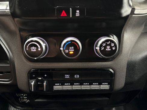 Used 2022 RAM 3500 Tradesman AWD/4WD image 22