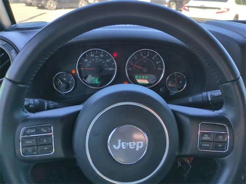 Used 2018 Jeep Wrangler Unlimited Sport S image 27