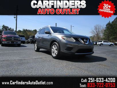 Used 2017 Nissan Rogue SL w/ SL Premium Package