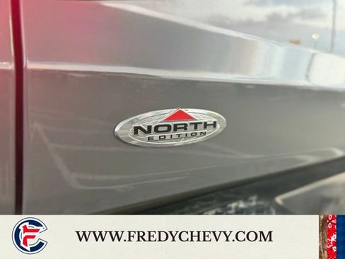 Used 2020 Jeep Gladiator Overland AWD/4WD image 28
