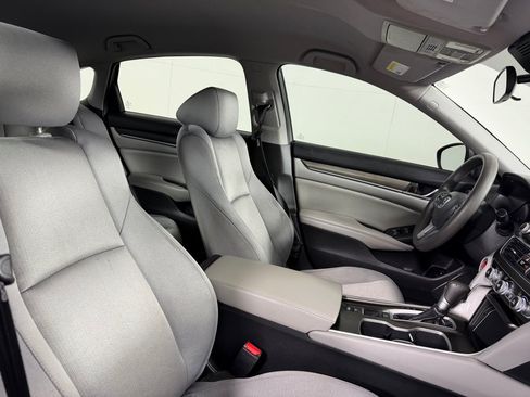 Used 2020 Honda Accord LX image 22