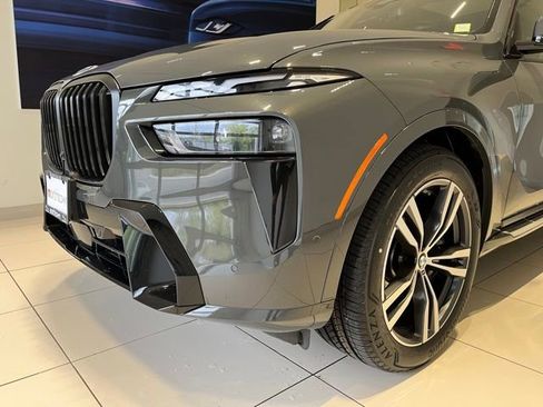 Used 2025 BMW X7 xDrive40i w/ Executive Package AWD/4WD image 13