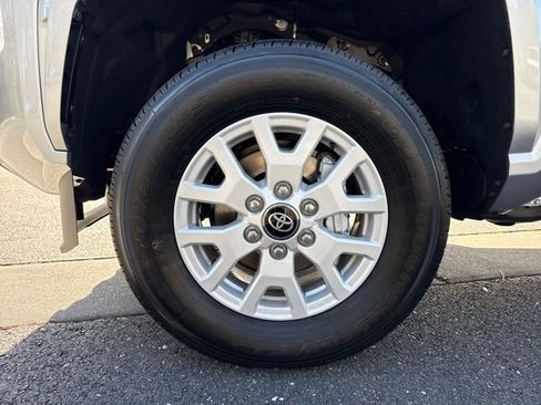 New 2026 Toyota Tacoma SR5 AWD/4WD image 11