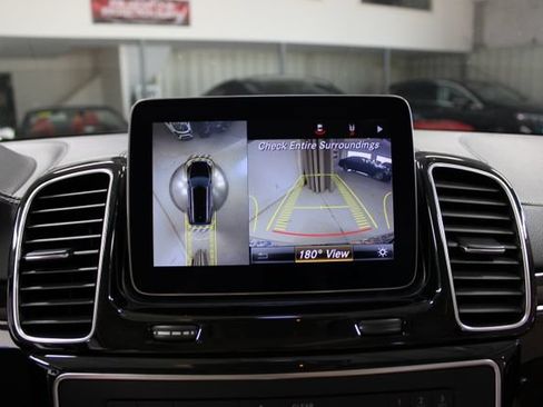 Used 2018 Mercedes-Benz GLS 450 4MATIC image 26