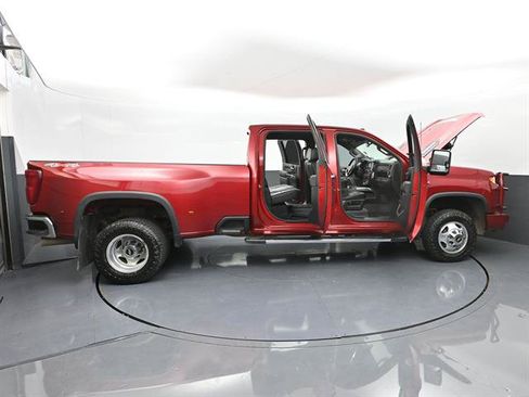 Used 2023 Chevrolet Silverado 3500 LTZ w/ LTZ Convenience Package AWD/4WD image 52