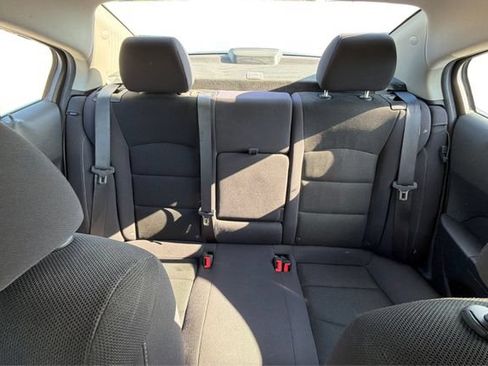 Used 2013 Chevrolet Cruze Eco FWD image 10