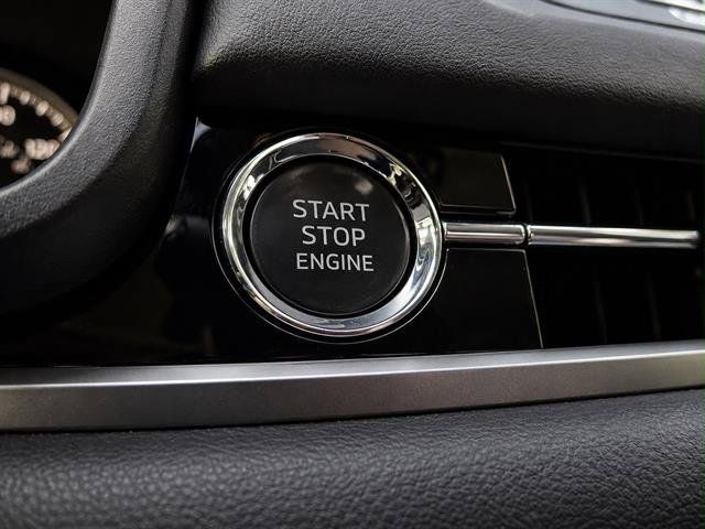 Used 2025 Mitsubishi Outlander SE AWD/4WD image 19