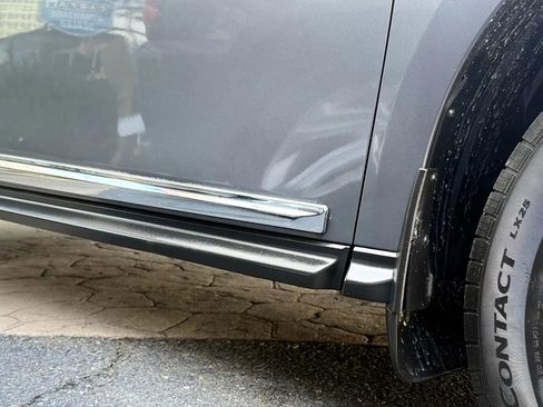 Used 2015 Nissan Pathfinder SL w/ SL Tech Package image 56